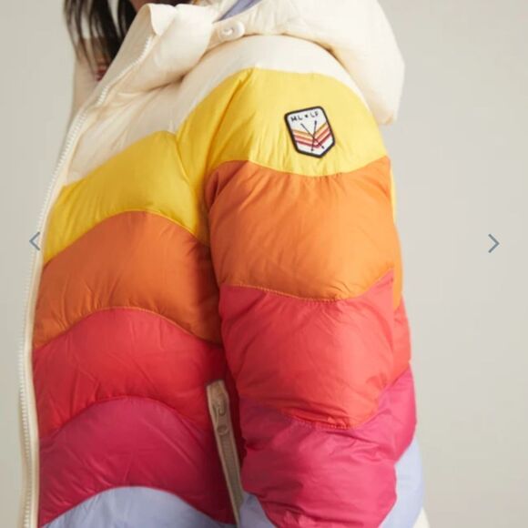 MARINE layer  MLx LF Apres Puffer in Antique White/Multi Colorblock - Picture 5 of 12